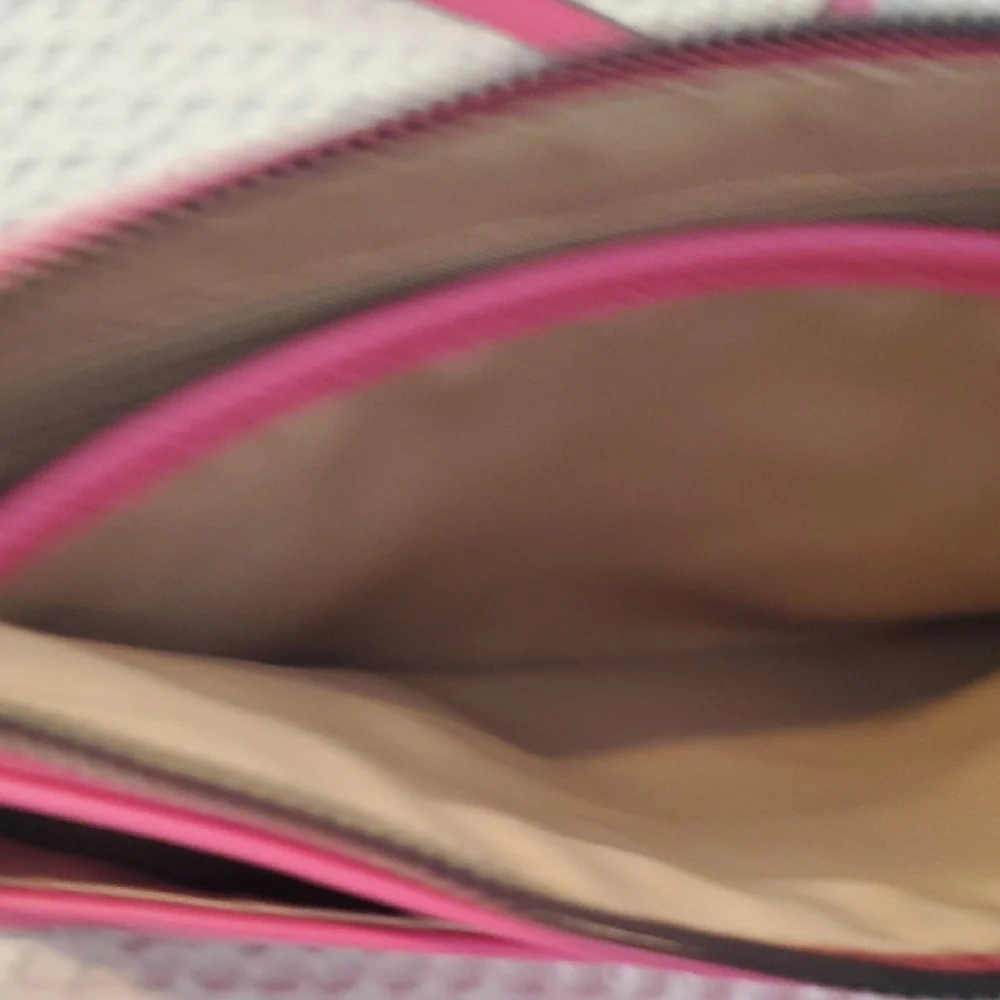 Nanette Lepore Pink Crossbody Bag with Detachable Strap (30) - Picture 7 of 12